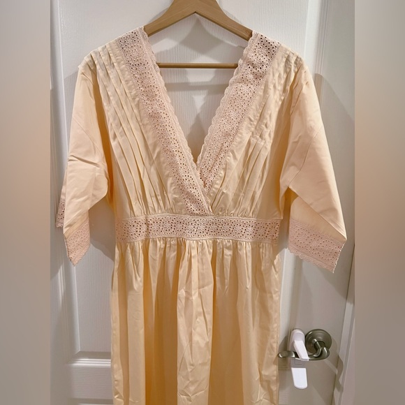 Christy Dawn Cream Maxi Dress - Picture 10 of 12